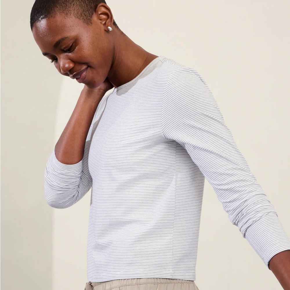 Athleta essential winter 2025 crew top